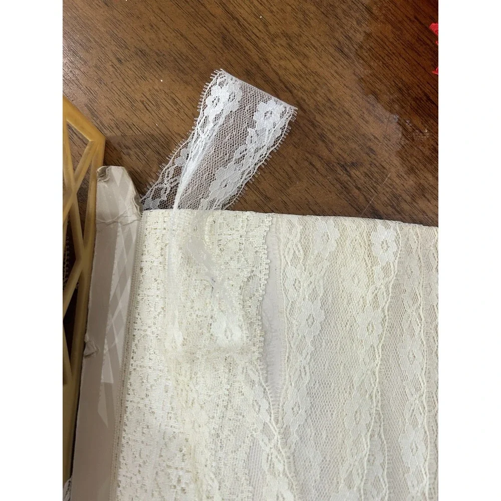 Estate Find Vintage Antique Lace And Trim Lot Ivory White‎ Black Red BEAUTIFUL